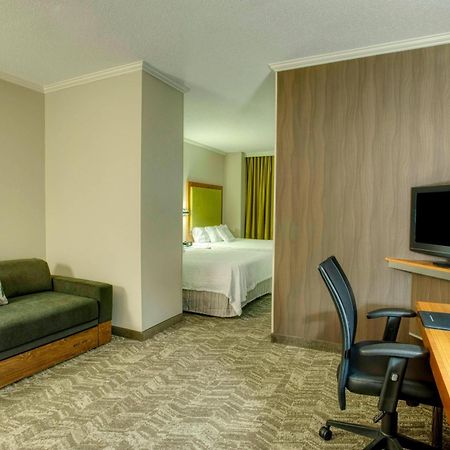 Springhill Suites By Marriott Lawrence Downtown Bagian luar foto